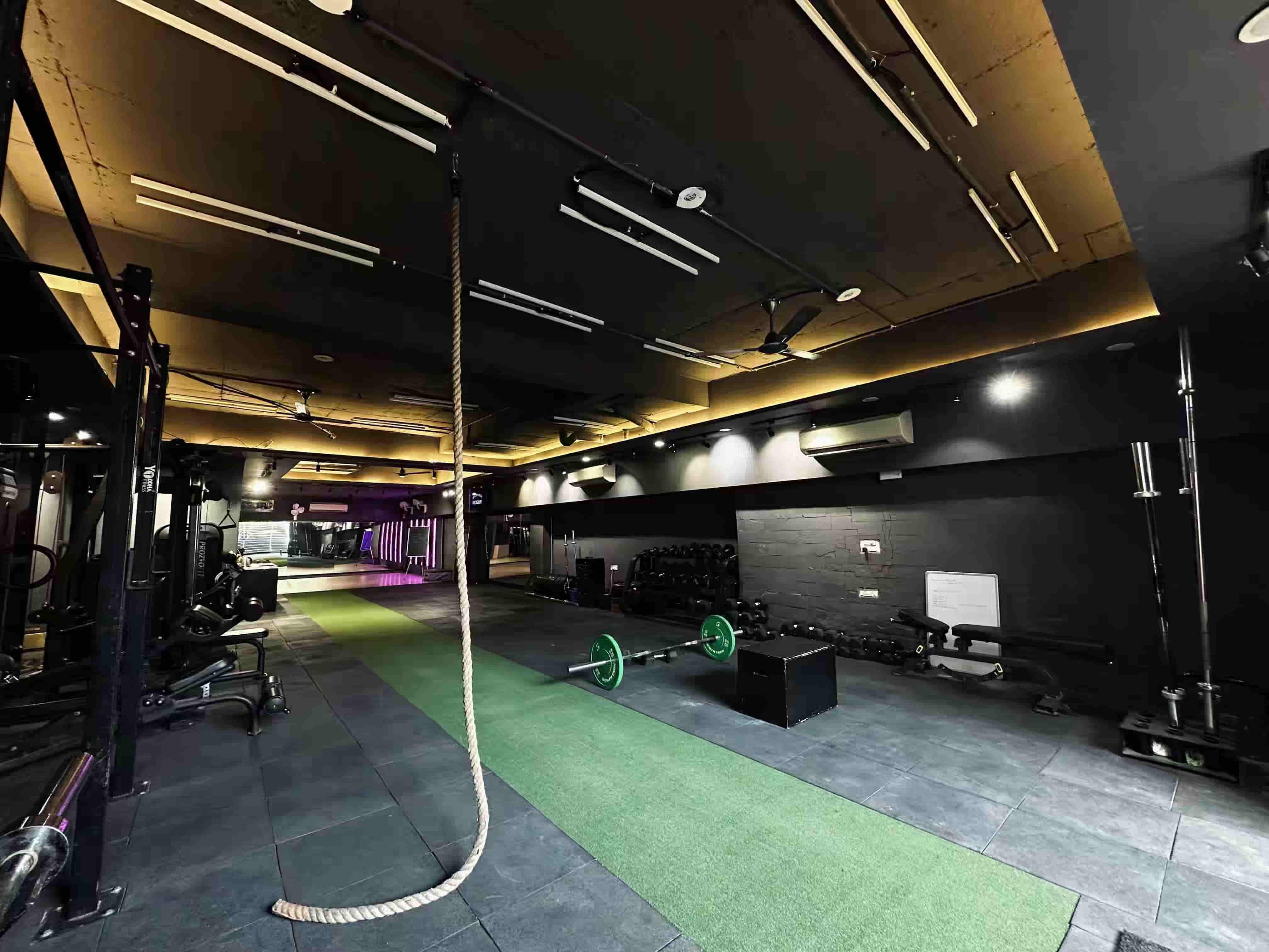 CrossFit The Base Box Fitness Studio